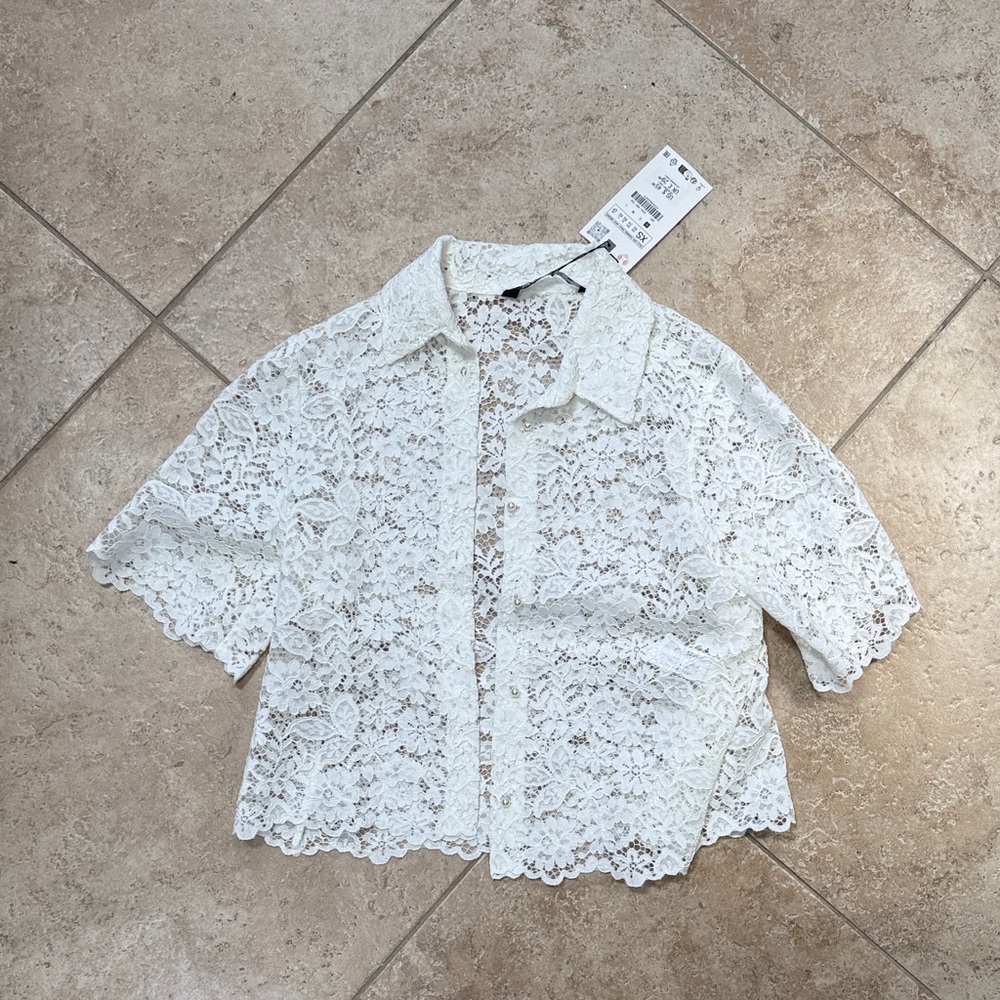 ZARA Cream Floral Lace Button-Up Blouse NWT